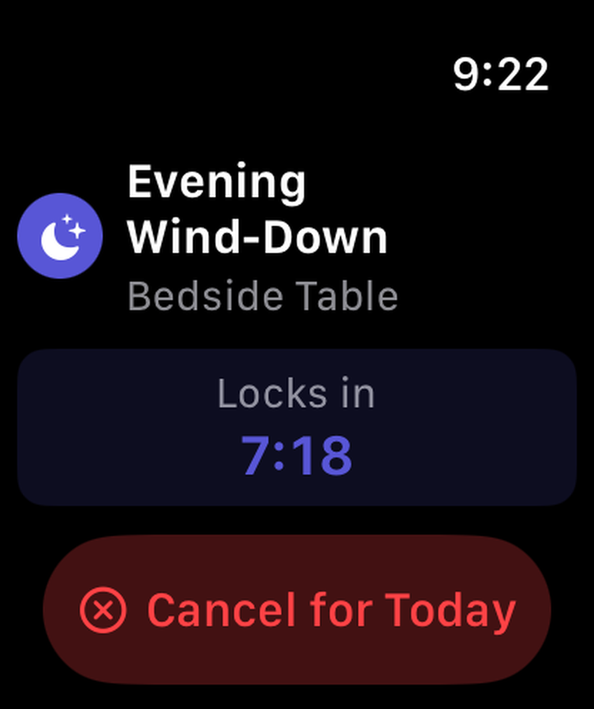 The Helpfl Apple Watch app counting down to a routine's lock time.